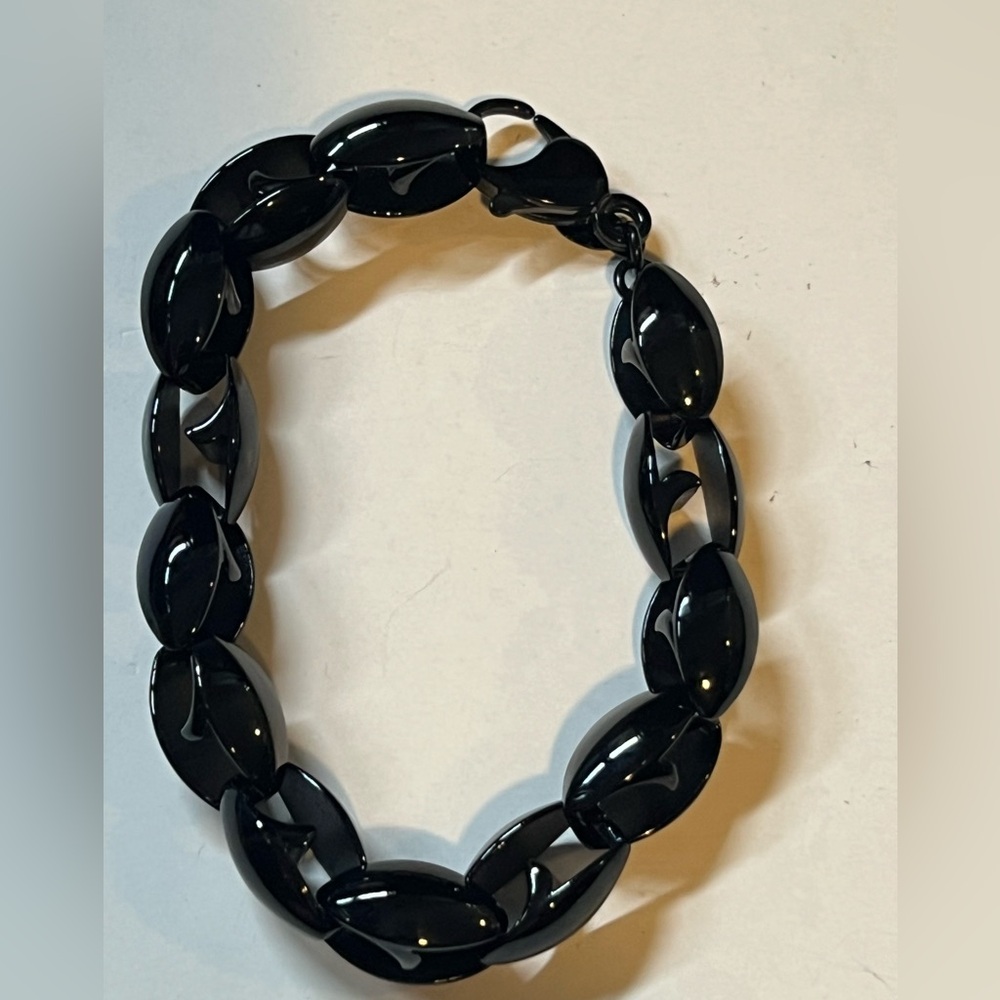 Black Stainless Steel Oval Link w/large Lobster Claw Clasp Bracelet 8.75”Unisex